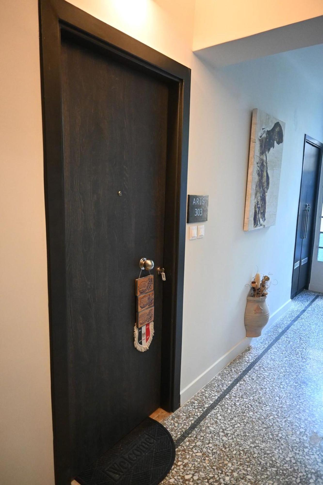 Haris 303 Apartment By Vpn Accomodation Atene Esterno foto